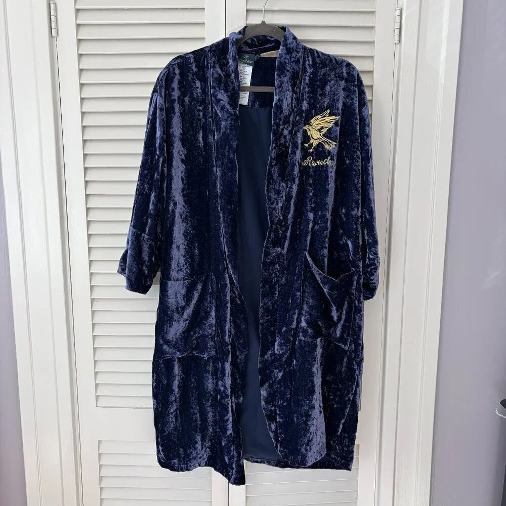 Pottery Barn Teen Harry Potter Ravenclaw bathrobe S/M purple velvet *flaw*